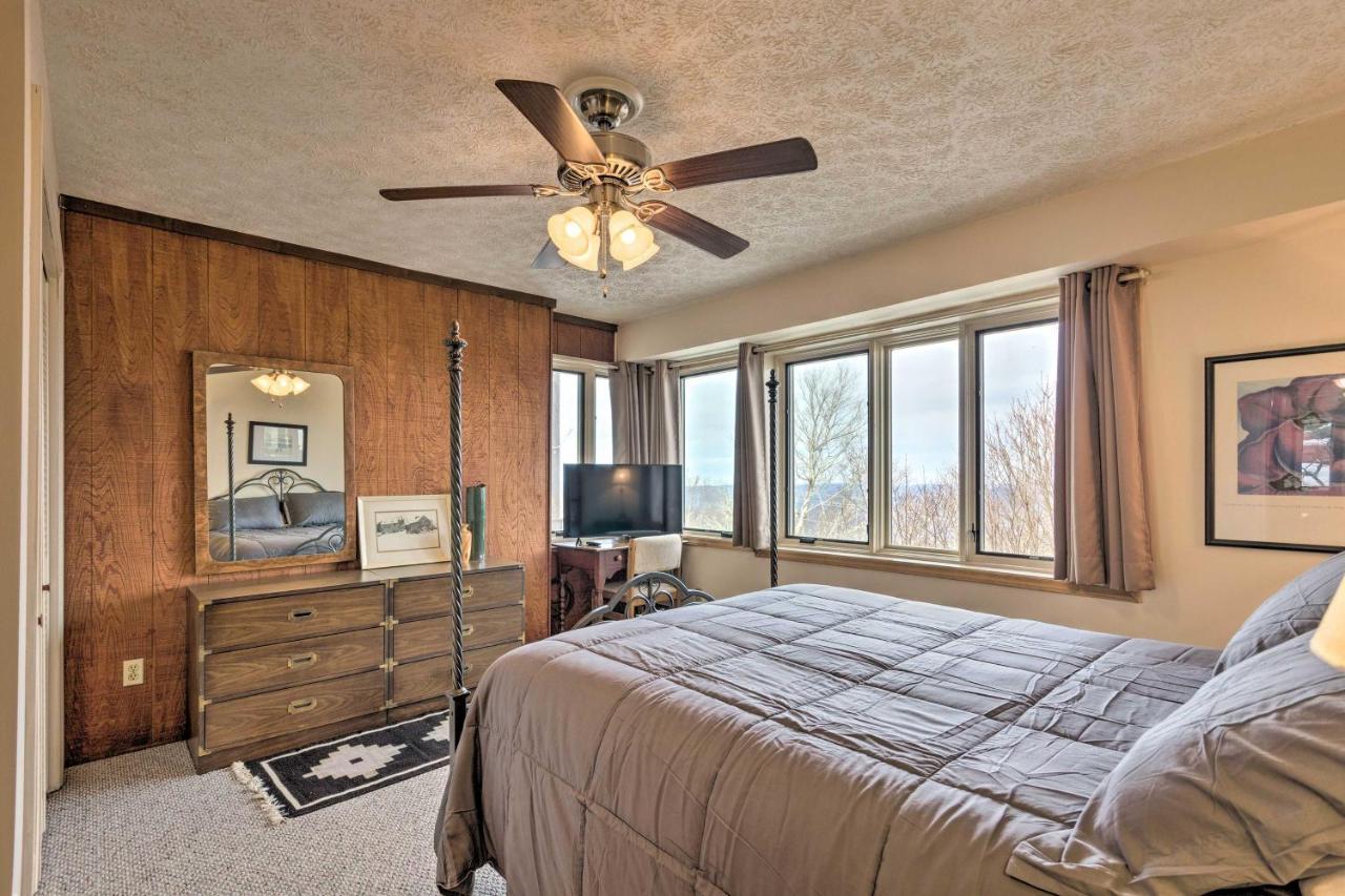 Beech Mountain Retreat With Pool Access Near Slopes! Villa Luaran gambar