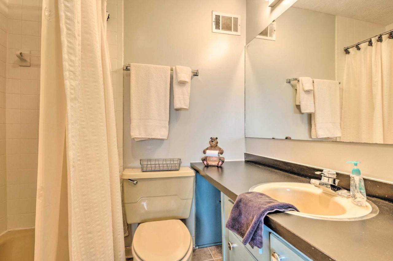 Beech Mountain Retreat With Pool Access Near Slopes! Villa Luaran gambar
