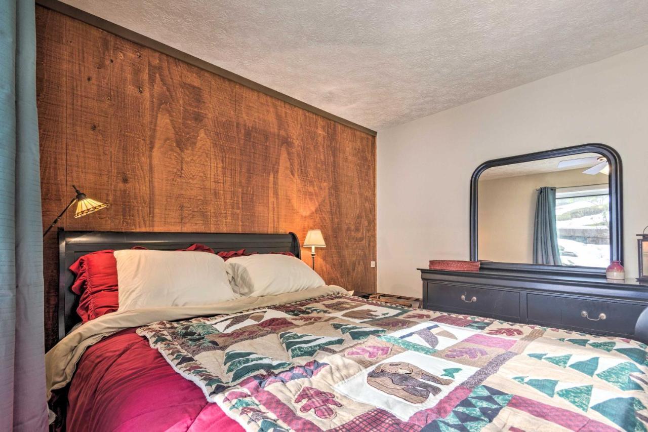 Beech Mountain Retreat With Pool Access Near Slopes! Villa Luaran gambar